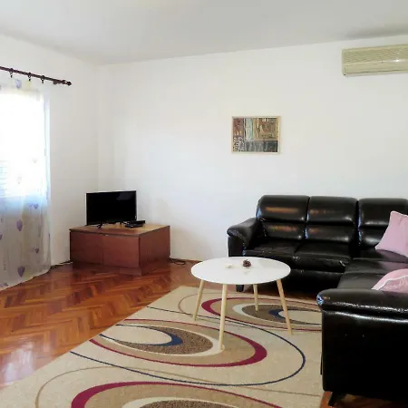 Haus Mendula 195s *